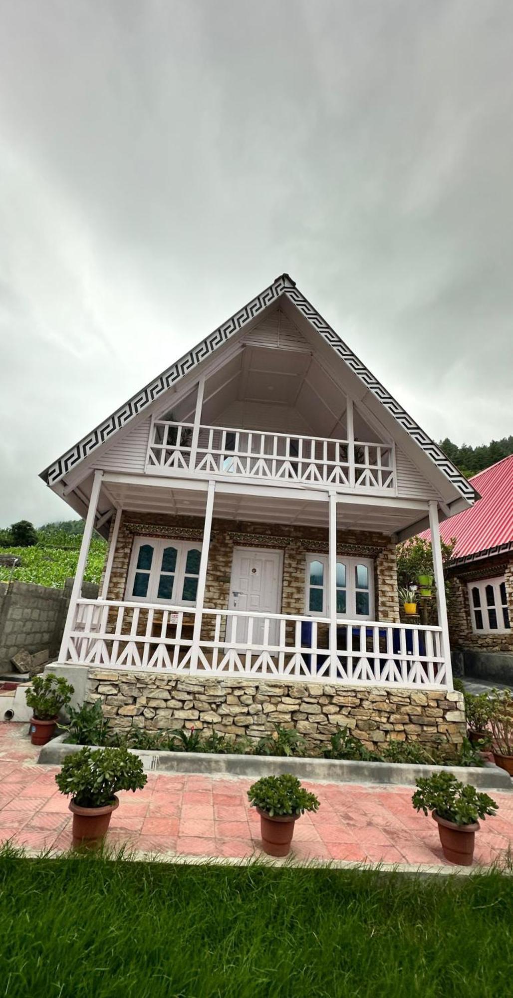 Apartamento Brokpa Estate Dirāng Exterior foto